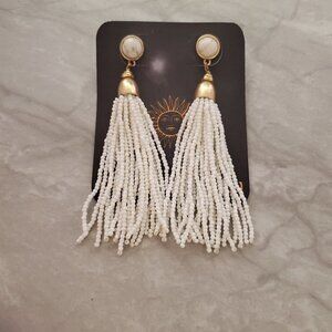 ✨ Stella and Dot White Seed Beaded Beads Marble Boho Tassel Earrings ✨